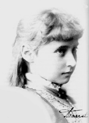 Принцесса Алиса Гессенская 
1882 г. 
